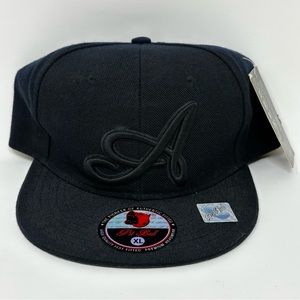 Atlanta Braves Pit Bull Brand Fitted XL Baseball Hat Display Hat Only